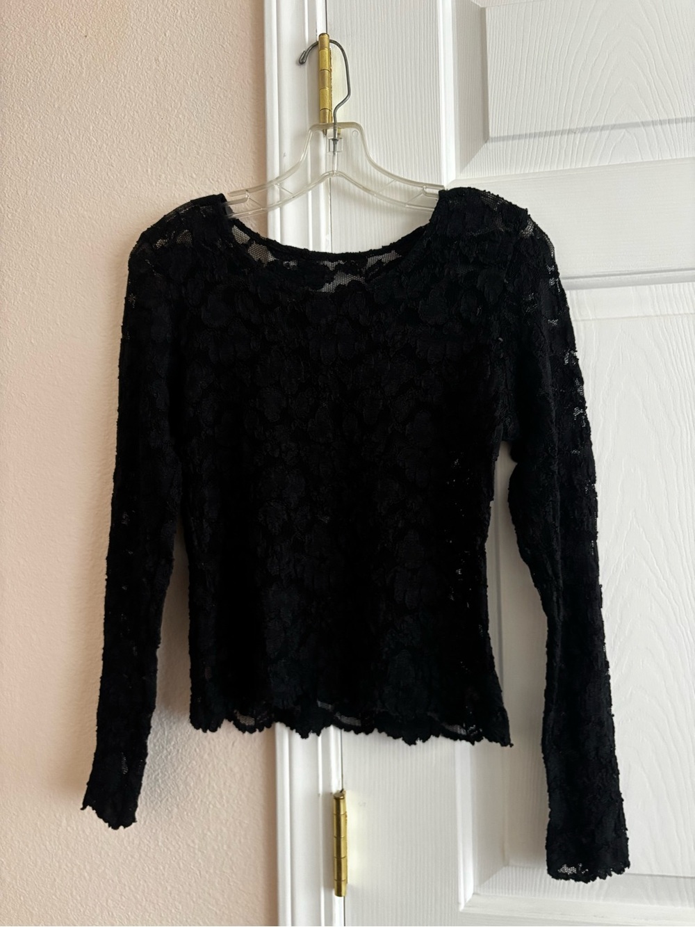 Black Lace Long-Sleeve Women's Top S